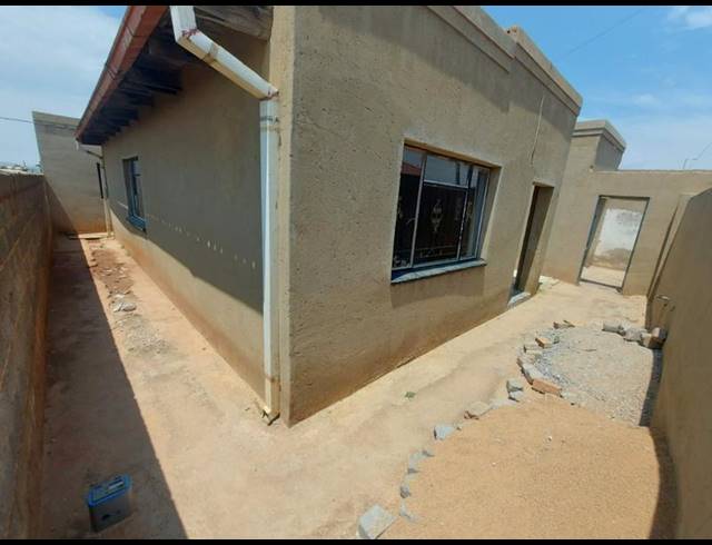 2 BEDROOM PROPERTY TO RENT IN THULANI